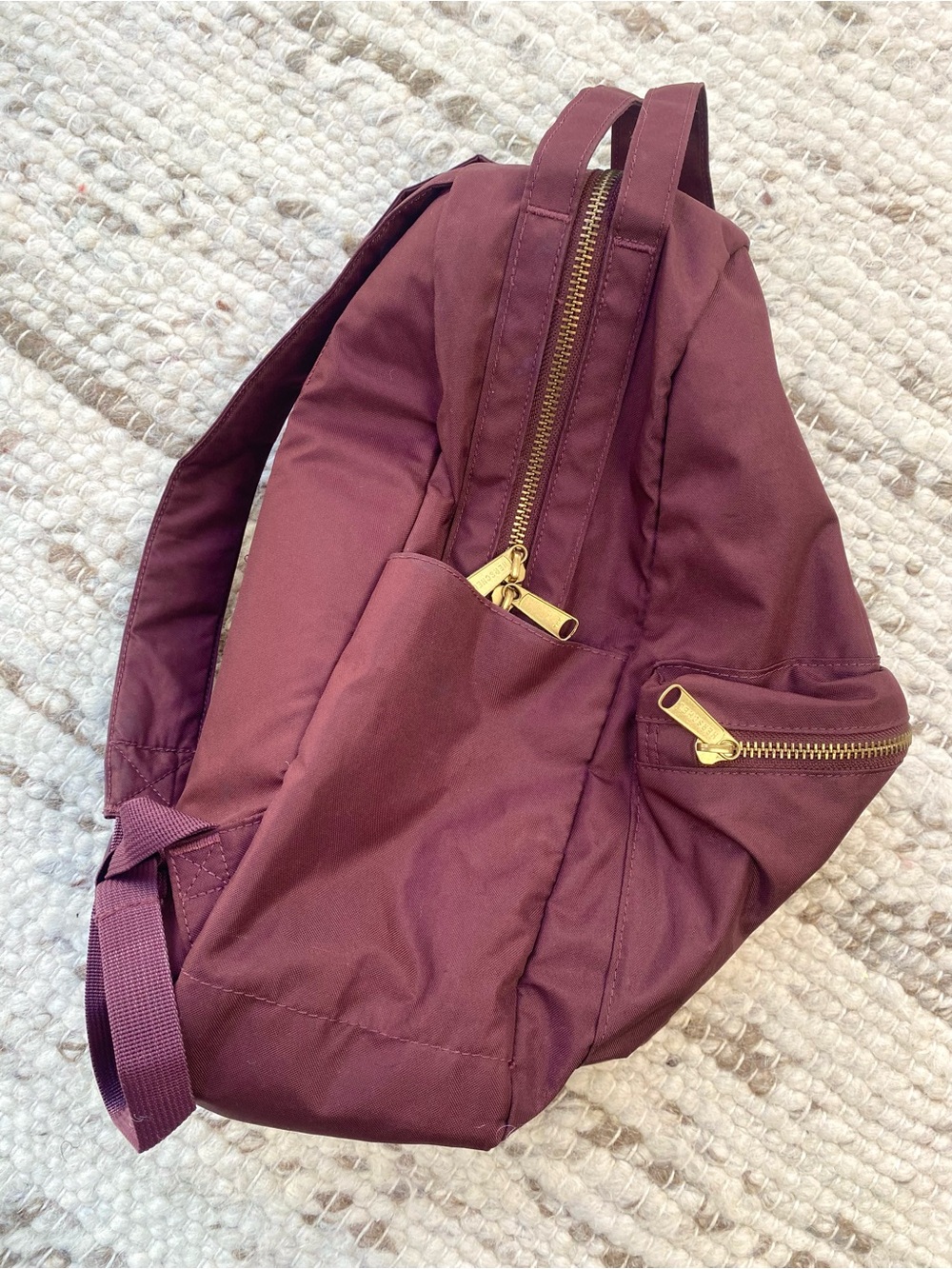 Herschel Nova Mid Volume Light Backpack Plum Burgundy Gold Zip - Picture 7 of 10